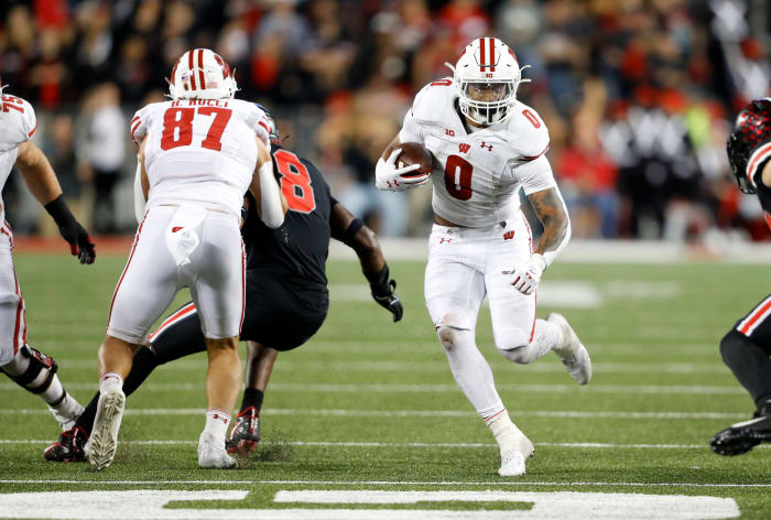 Sep 24, 2022; Columbus, Ohio, USA; Wisconsin Badgers running back Braelon Allen (0) runs the ball during the third quarter against the Ohio State Buckeyes at Ohio Stadium. Mandatory Credit: Joseph Maiorana-USA TODAY Sports